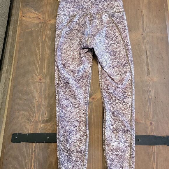 Fabletics Powerhold Leggings Serpentine small - Picture 5 of 6
